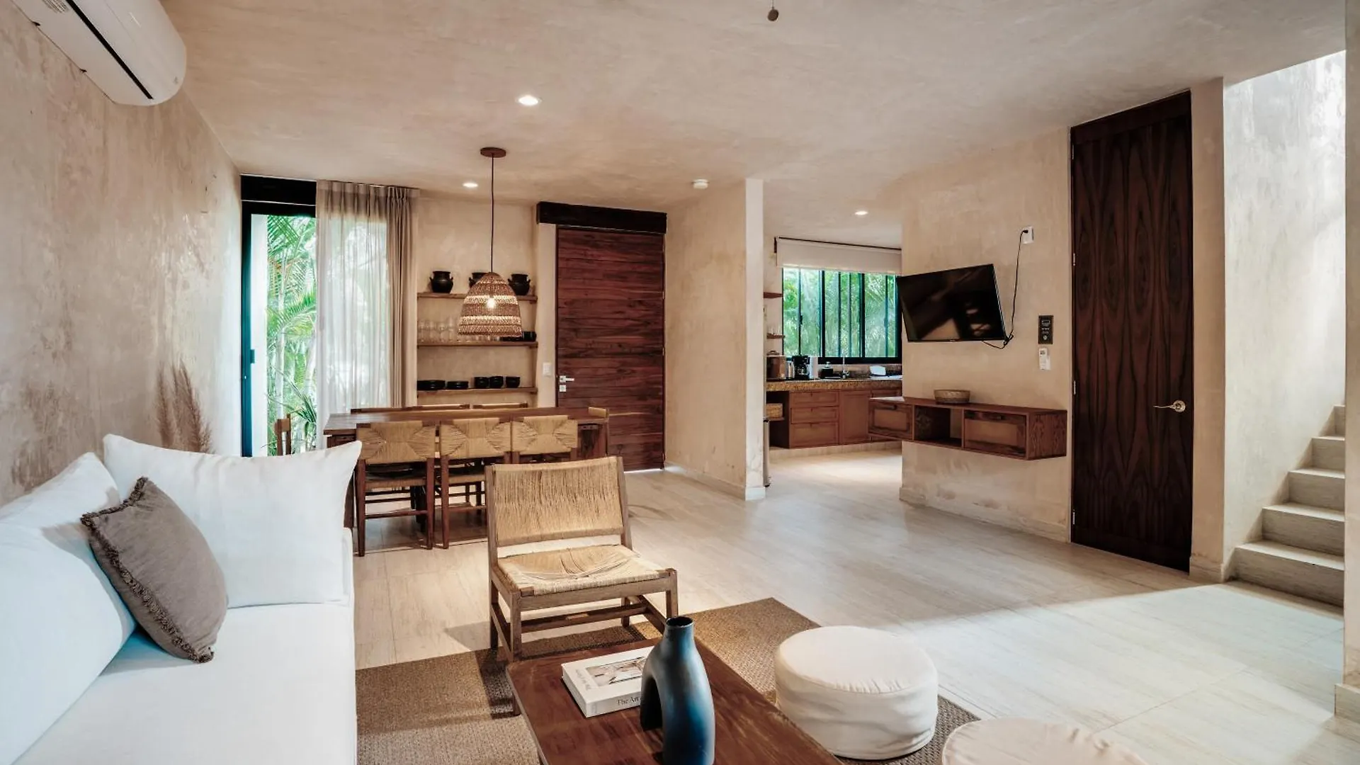 Buena Casa Tulum, Private Villa With Pool, Housekeeper, & Breakfast